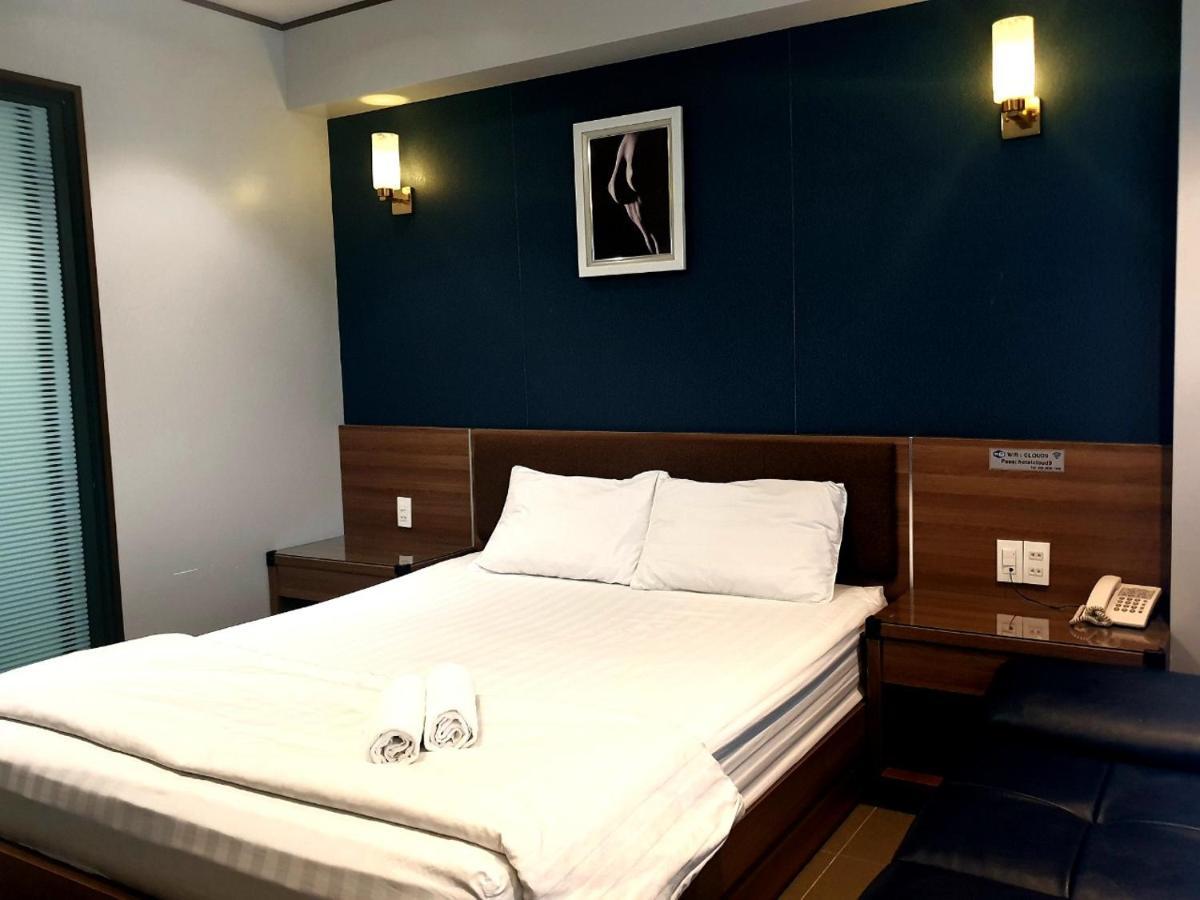 Reddoorz Premium Cloud 9 An Nhon 3* Cidade de Ho Chi Minh